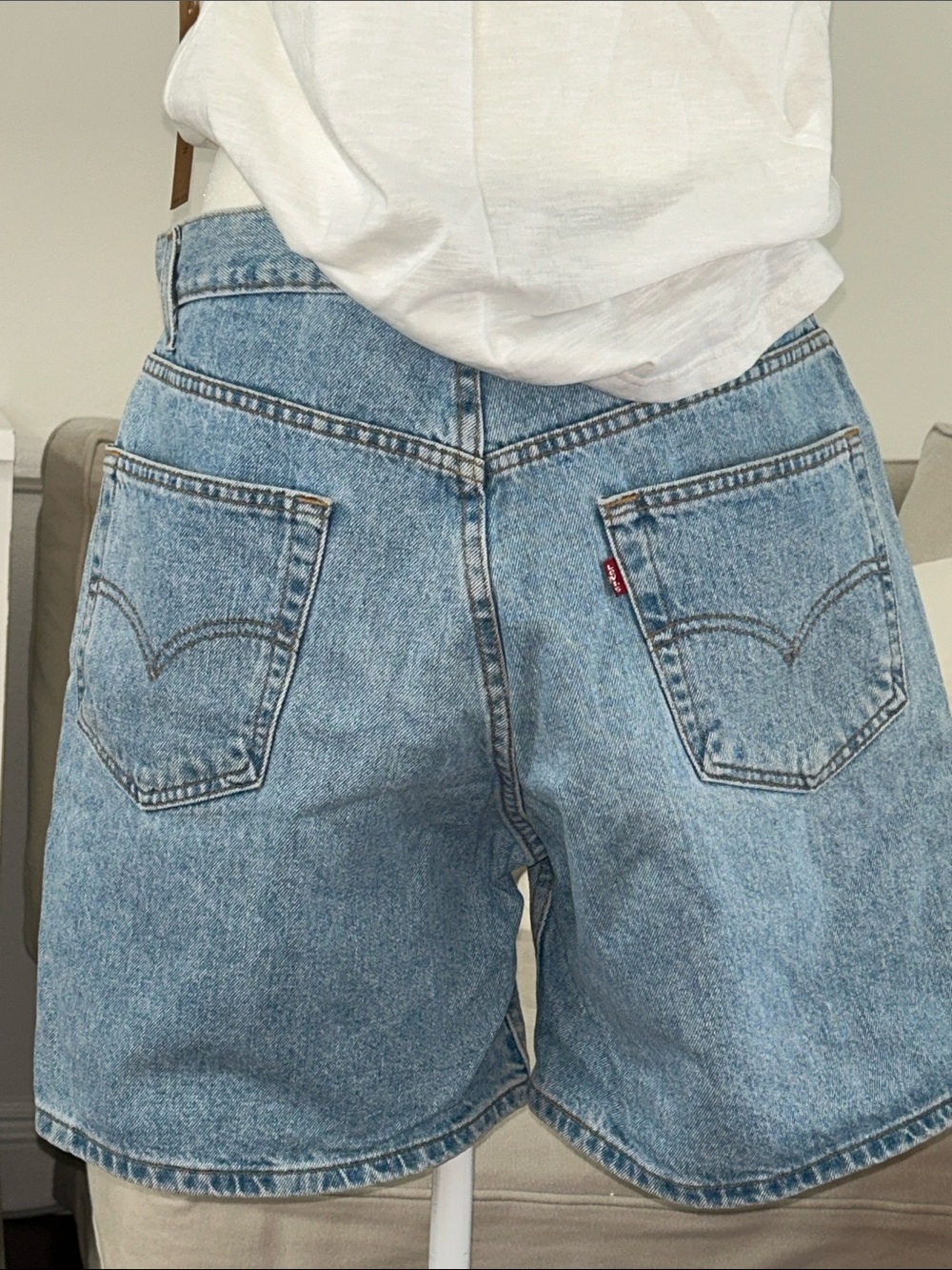 Vintage Y2K Levi’s 550 Relaxed Denim Jean Shorts Jorts